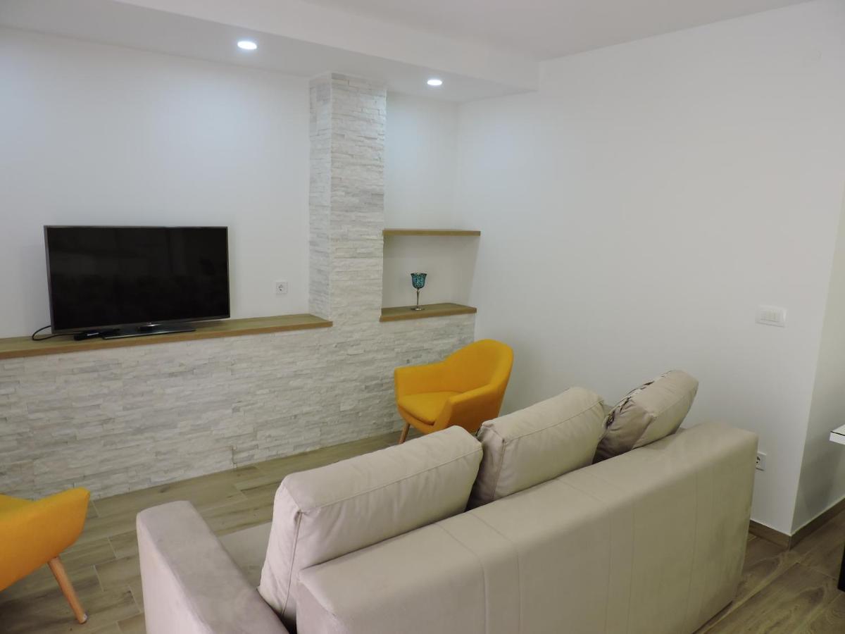 Apartments Lidus Makarska Exterior photo