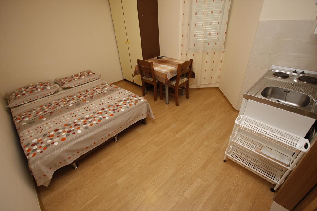 Apartments Lidus Makarska Room photo