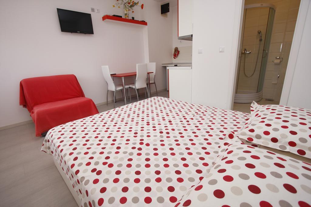 Apartments Lidus Makarska Room photo
