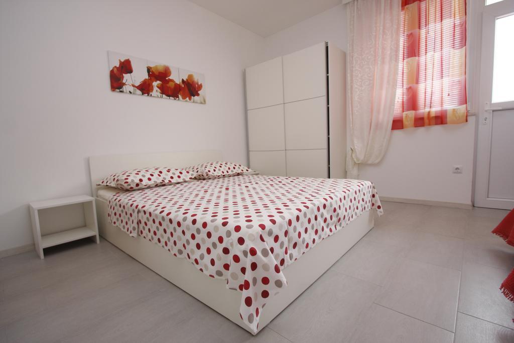 Apartments Lidus Makarska Room photo
