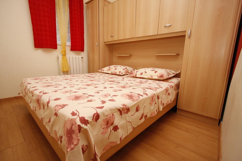 Apartments Lidus Makarska Room photo