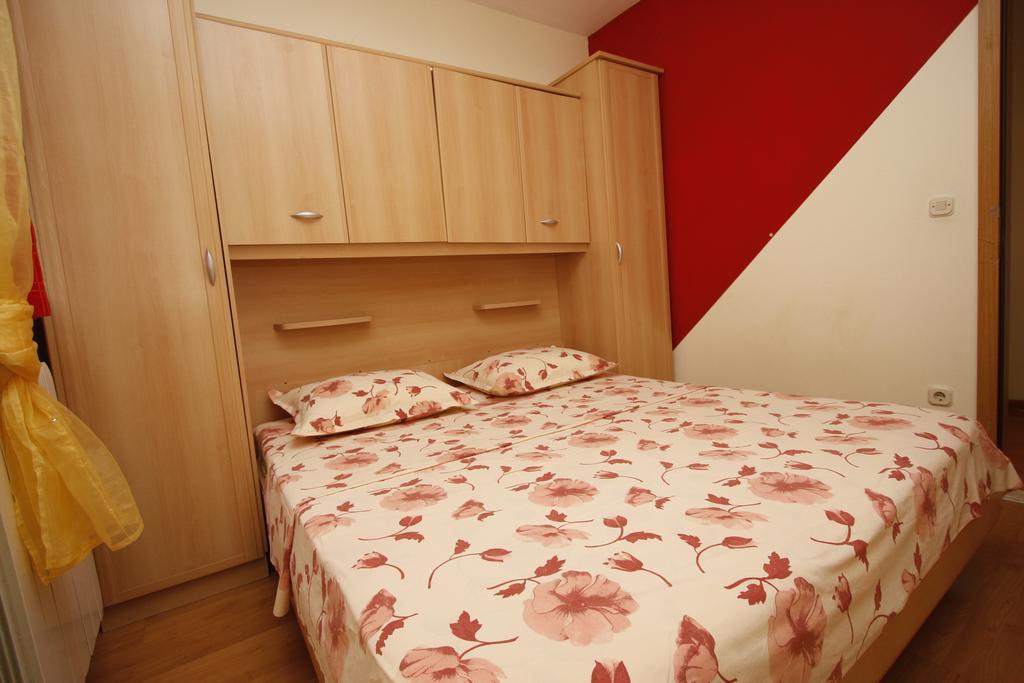 Apartments Lidus Makarska Room photo